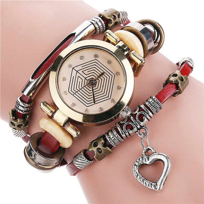 European And American Explosive Retro Bracelet Ladies Quartz Watch