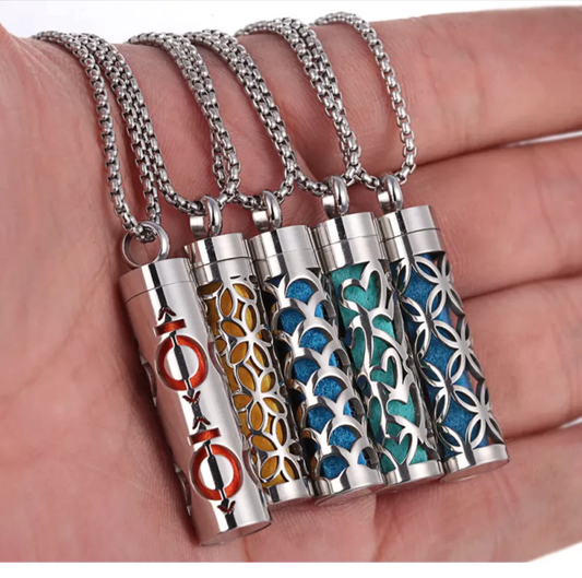 Aroma Elegance: Stainless Steel Essential Oil Diffuser Necklace