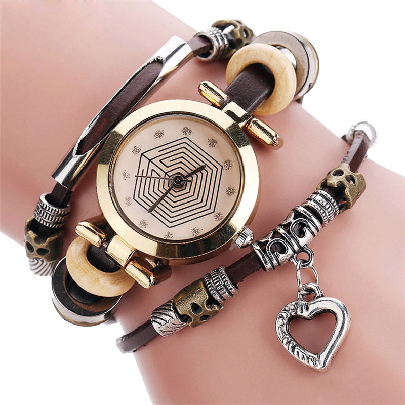 European And American Explosive Retro Bracelet Ladies Quartz Watch