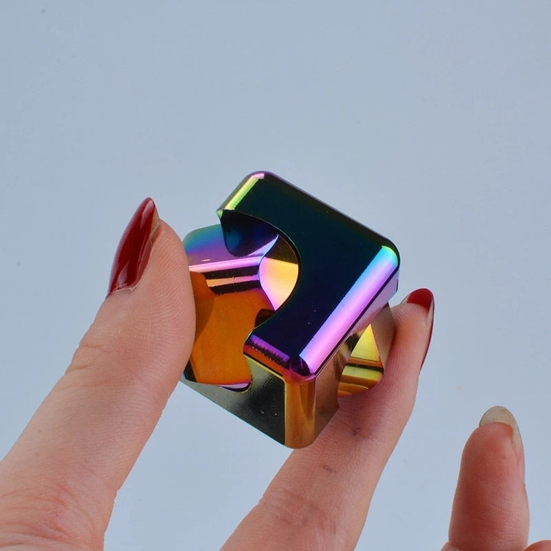 Spinning Top Dice Cube